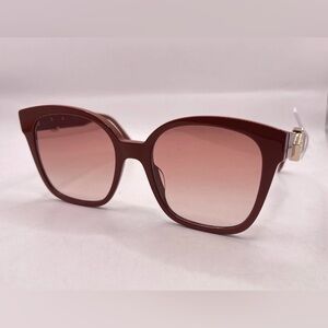 Fendi Womens Oversize Square Gradient Sunglasses FE40186I Red NWT